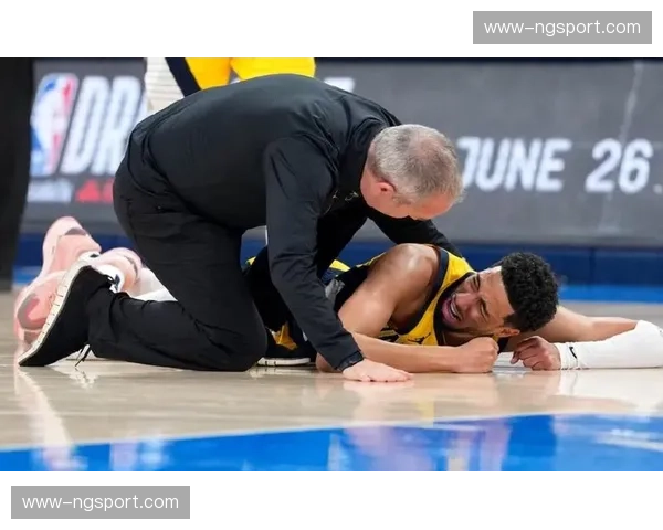 步行者哈利伯顿因跟腱伤势缺阵 球队进攻组织与节奏掌控受影响